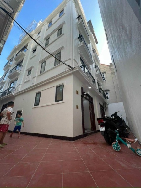 Bán căn lô góc duy nhất 5 tầng 32m² tại Thạch Bàn, Long Biên, Hà Nội